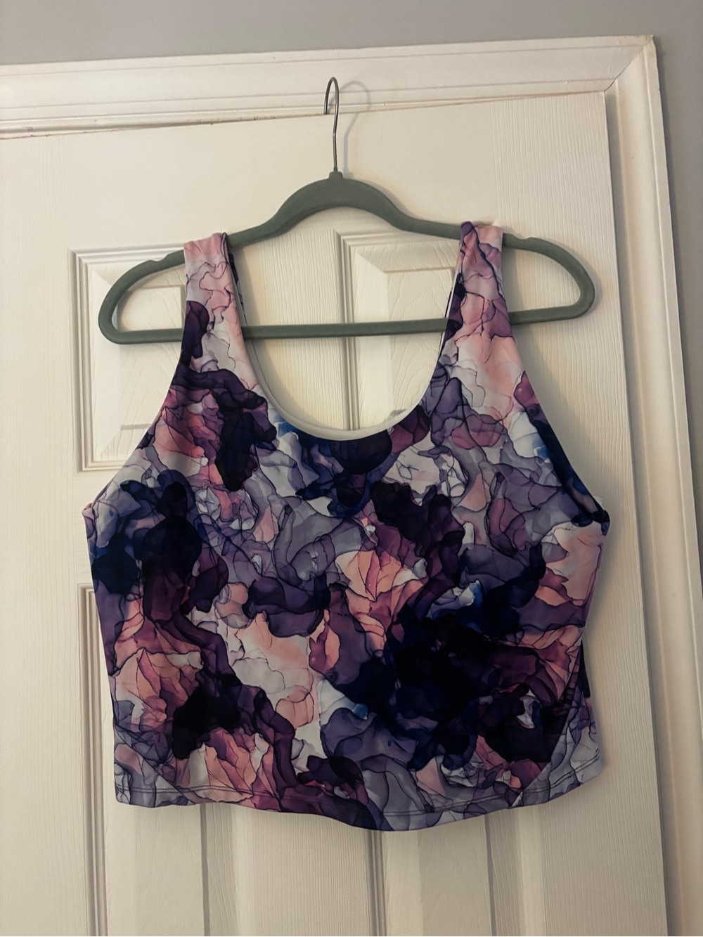GAIAM Purple and Pink Abstract Floral Crop Tank